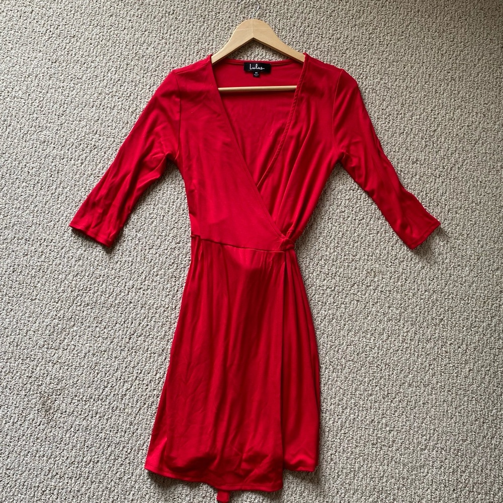Lulu’s comfortable surplice dress